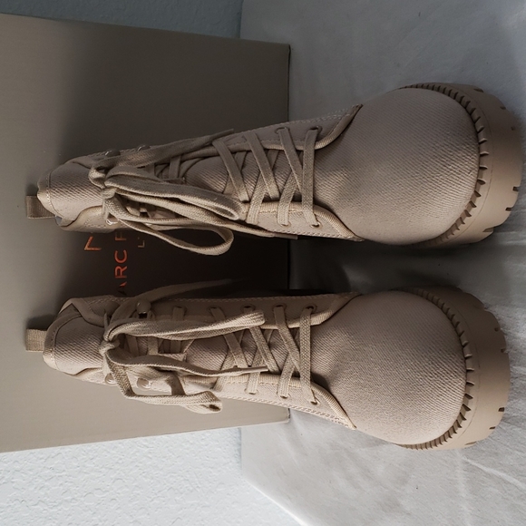 NEW Marc Fisher Fayth Lugsole Hiker Boot - Picture 6 of 11